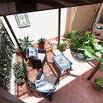 Alceo Apartment