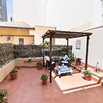 Alceo Apartment